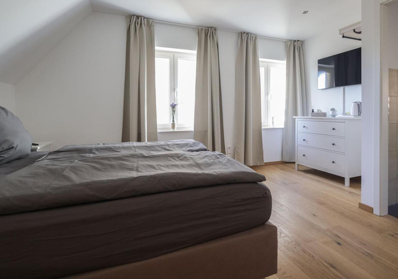 Residenz Kirchberg Hotel Adenau Bagian luar foto
