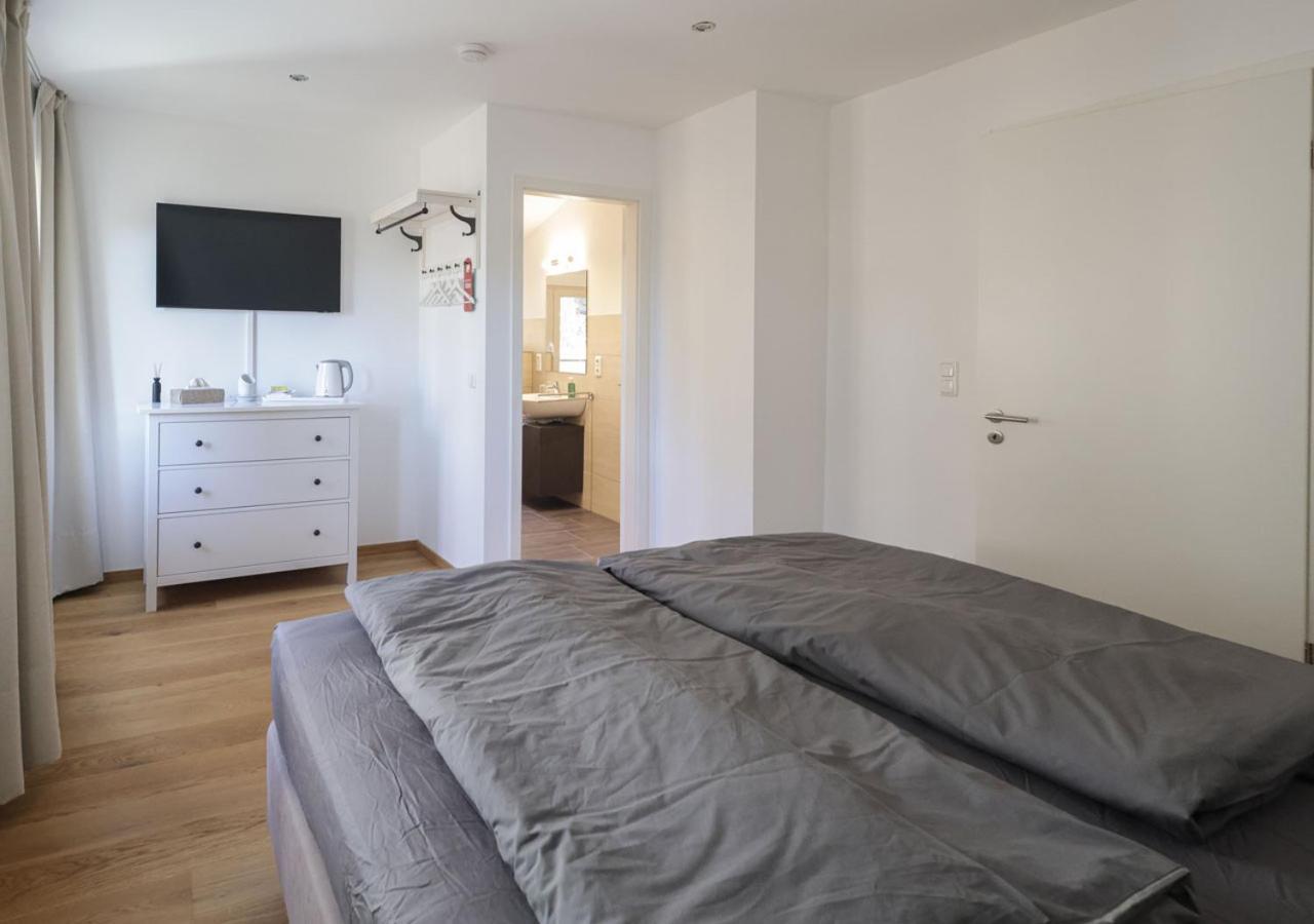 Residenz Kirchberg Hotel Adenau Bagian luar foto
